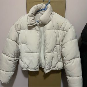 H&M white cropped puffer jacket